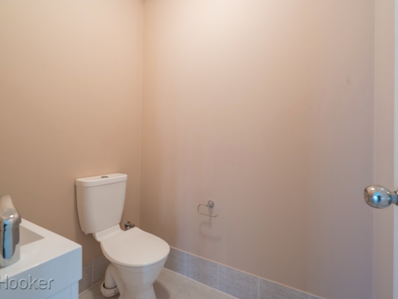 37 Miramar Way, Piara Waters WA 6112