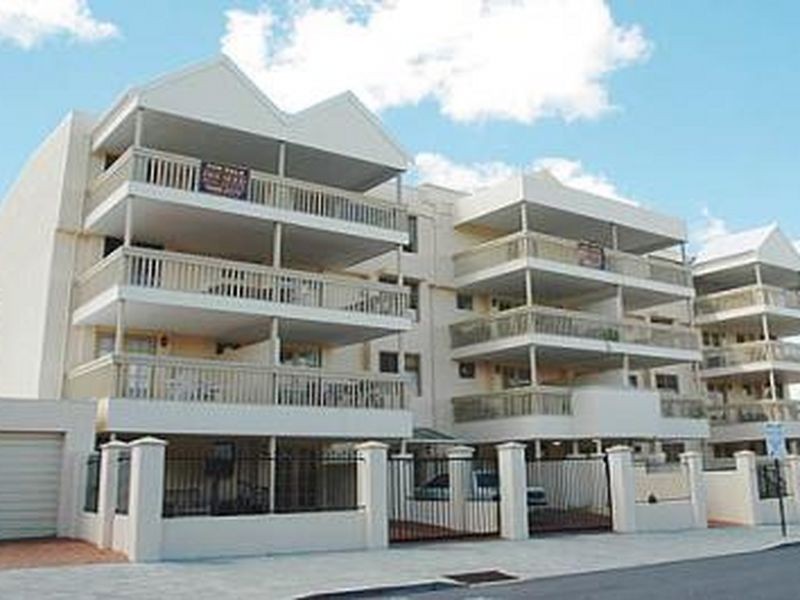 51/22 Nile Street, East Perth WA 6004