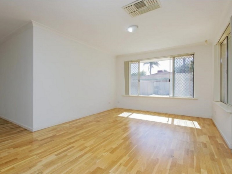 67 Bluegum Road, Beechboro WA 6063