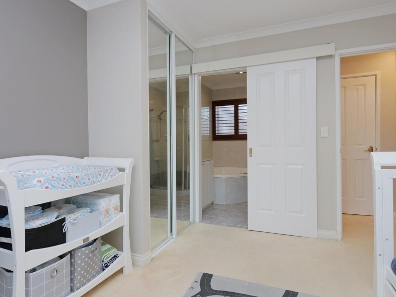 1A Haig Park Circle, East Perth WA 6004