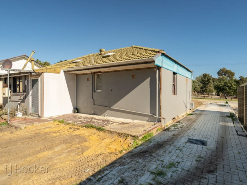 12 Newick Street, Balga WA 6061
