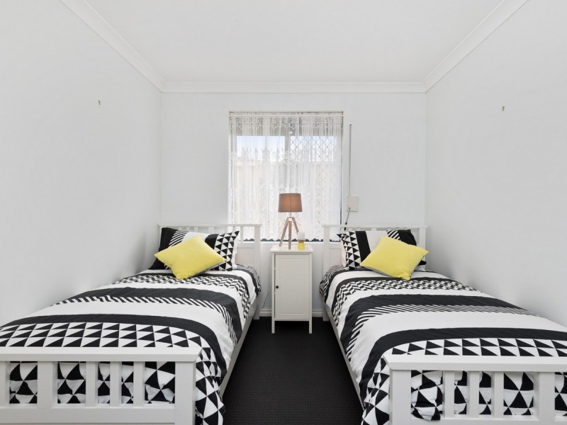 11 Joel Way, Wanneroo WA 6065