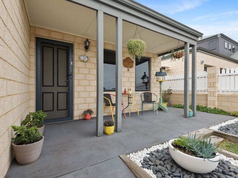 11 Joel Way, Wanneroo WA 6065