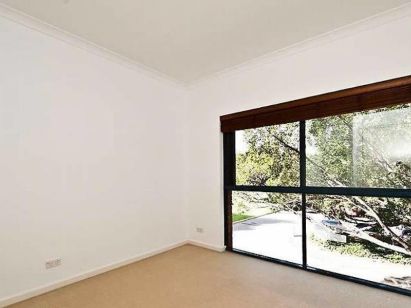 8/20 Saunders Street, East Perth WA 6004