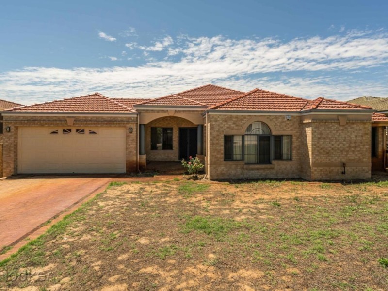 9 Woolnough Heights, Kardinya WA 6163
