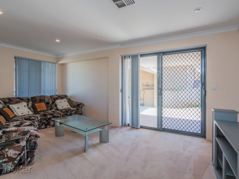 9 Woolnough Heights, Kardinya WA 6163
