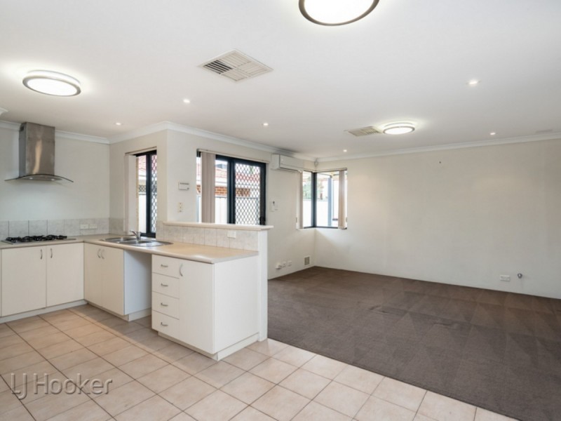 18 Eldridge Grove, Cannington WA 6107