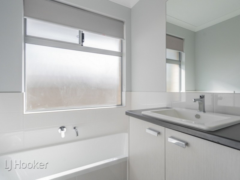 213C Hill View Terrace, Bentley WA 6102