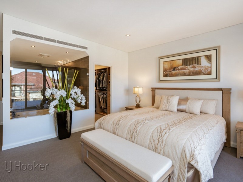 13/22 Brown Street, East Perth WA 6004