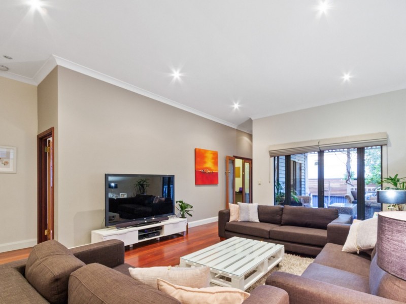 68 Hampshire Street, East Victoria Park WA 6101