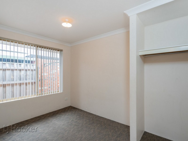 17 Westbrook Parade, Ellenbrook WA 6069