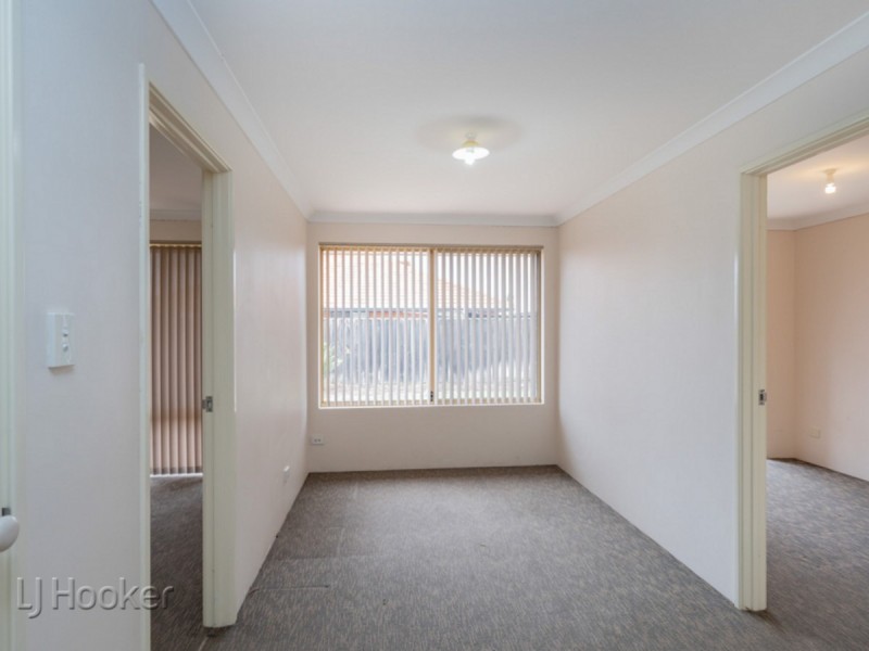 17 Westbrook Parade, Ellenbrook WA 6069