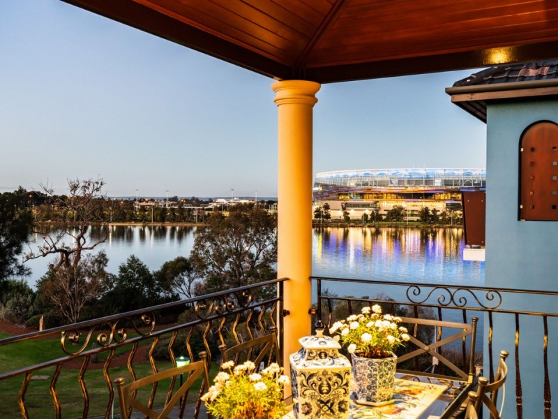 12 Gibraltar Way, East Perth WA 6004