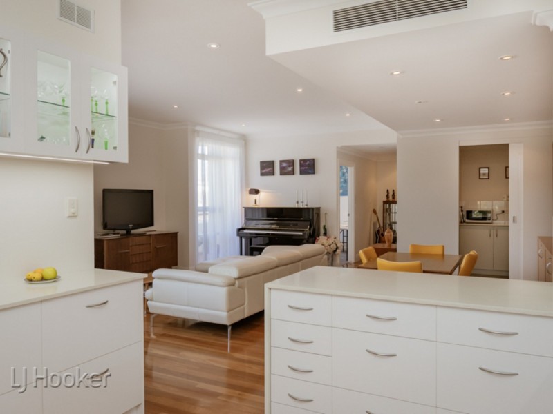 21/20 Royal Street, East Perth WA 6004