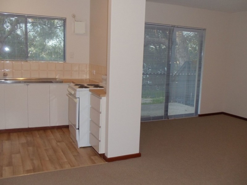 43/64 Riversdale Road, Rivervale WA 6103