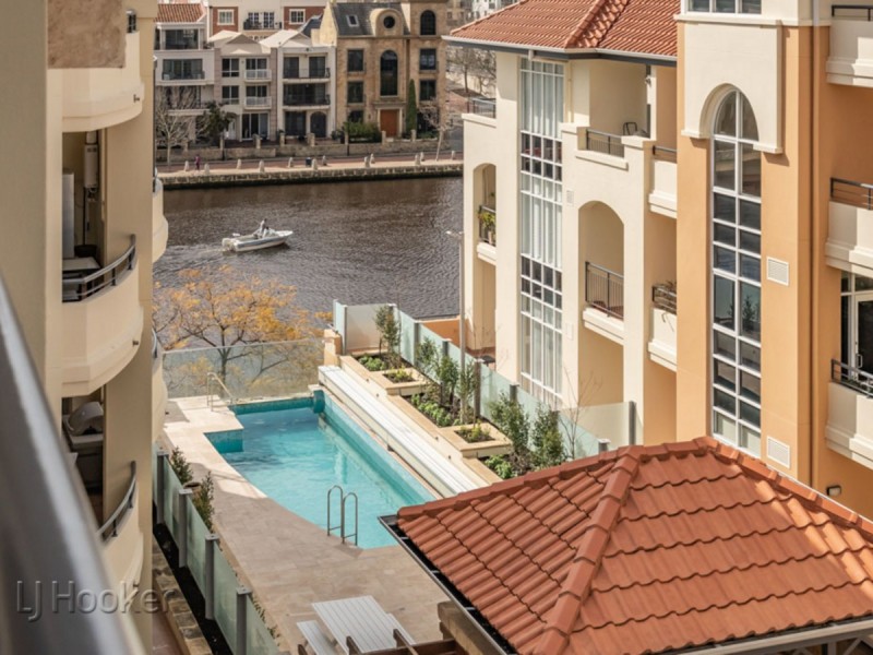 73/20 Royal Street, East Perth WA 6004