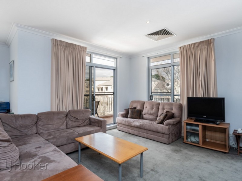 73/20 Royal Street, East Perth WA 6004