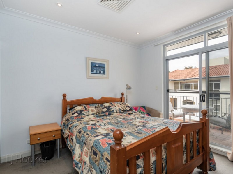 73/20 Royal Street, East Perth WA 6004