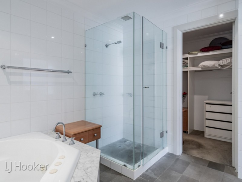 73/20 Royal Street, East Perth WA 6004