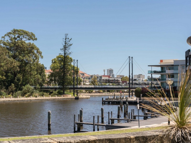 73/20 Royal Street, East Perth WA 6004