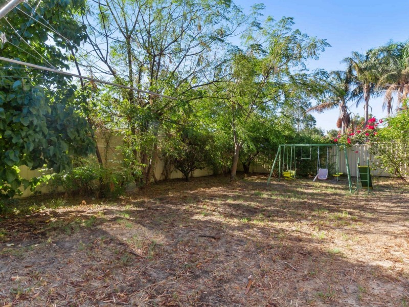 31 Tangmere Way, Balga WA 6061