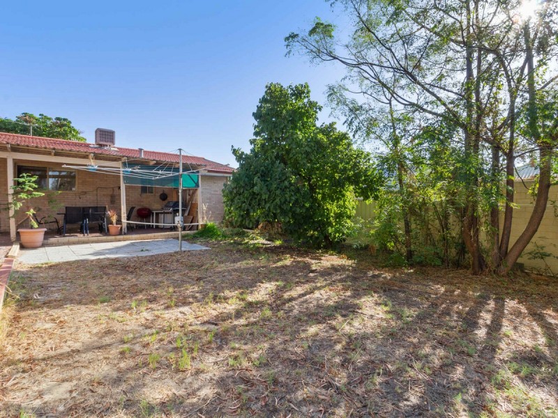 31 Tangmere Way, Balga WA 6061