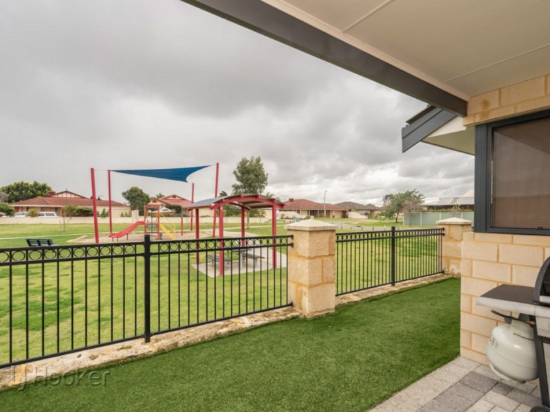 88 Fennell Crescent, Wattle Grove WA 6107