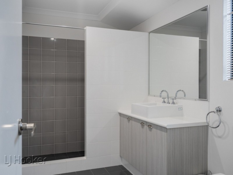 88 Fennell Crescent, Wattle Grove WA 6107