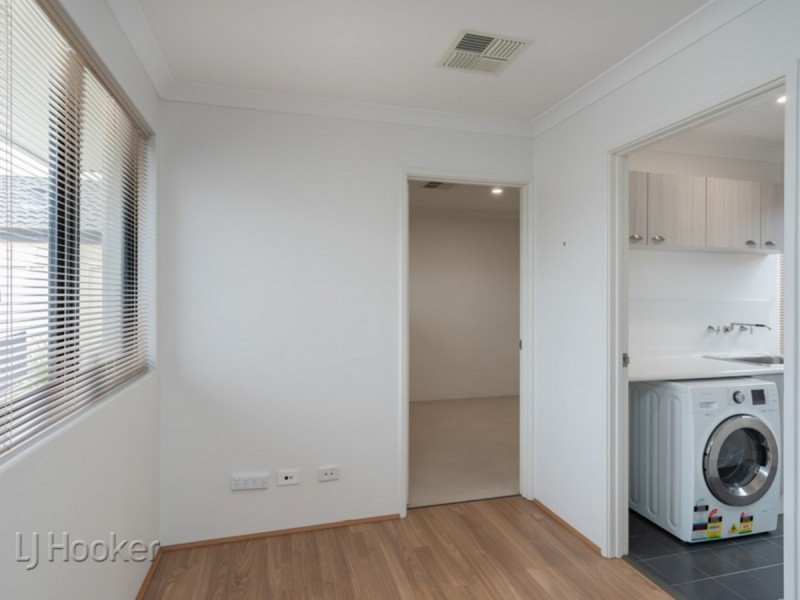 88 Fennell Crescent, Wattle Grove WA 6107