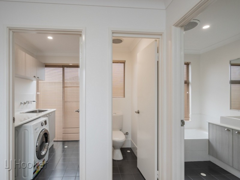 88 Fennell Crescent, Wattle Grove WA 6107