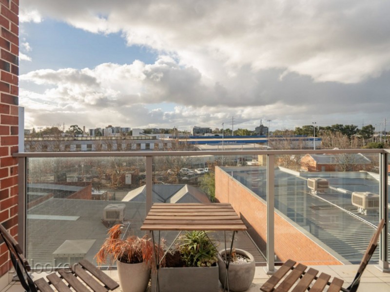 309/122 Brown Street, East Perth WA 6004