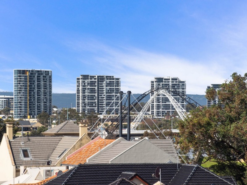 14/60-62 Henry Lawson Walk, East Perth WA 6004