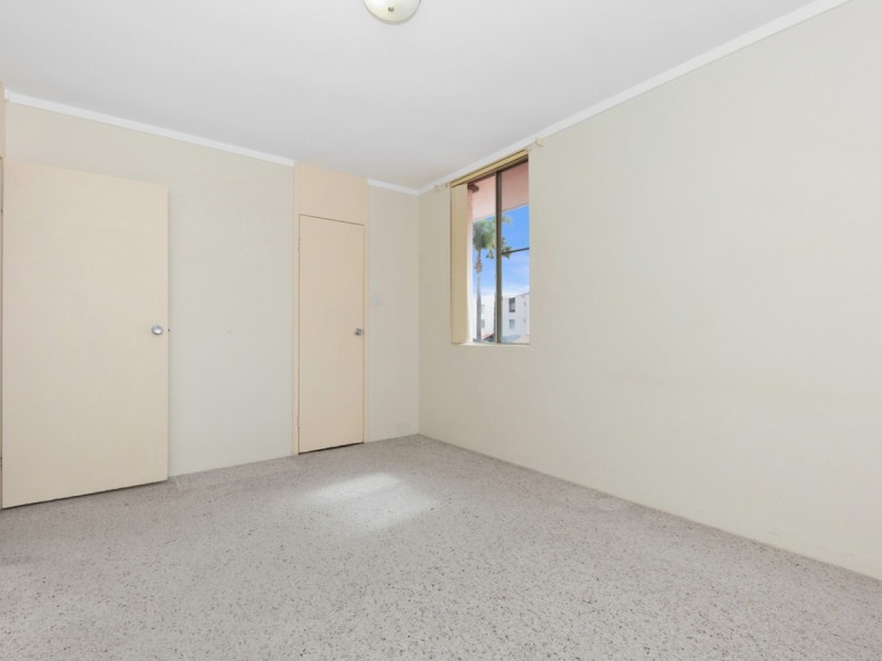 165/12 Wall Street, Maylands WA 6051