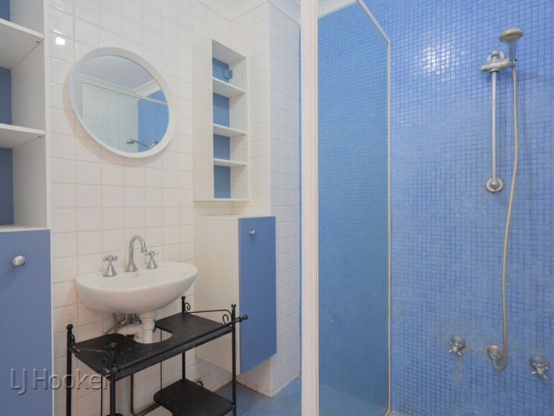 2/94 King William Street, Bayswater WA 6053