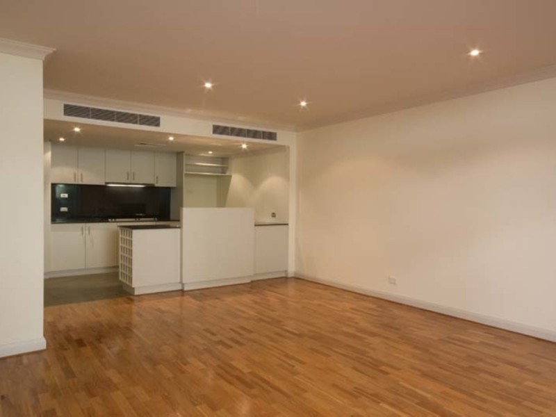 4/20 Royal Street, East Perth WA 6004