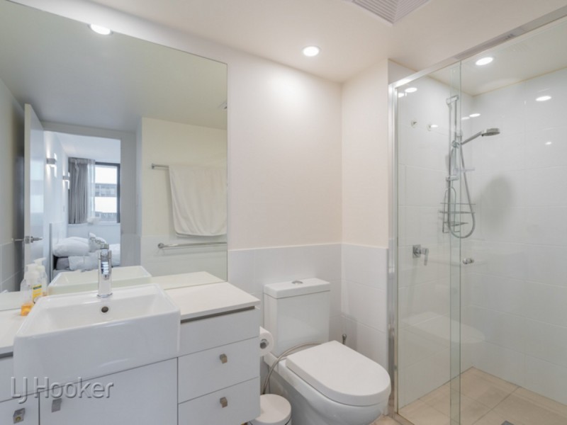 51/208 Adelaide Terrace, East Perth WA 6004