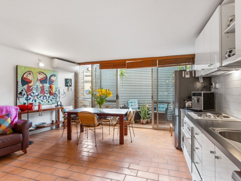 31 Little Brown Street, East Perth WA 6004