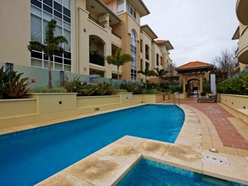 13/20 Royal Street, East Perth WA 6004