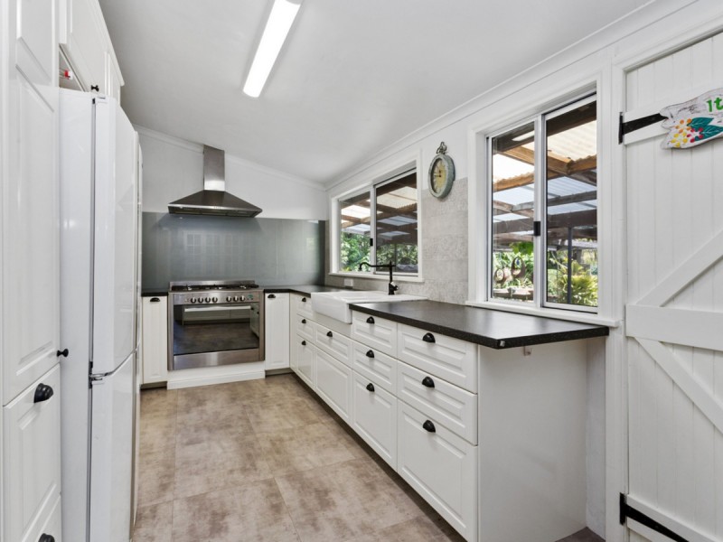 62 Regan Street, Rockingham WA 6168