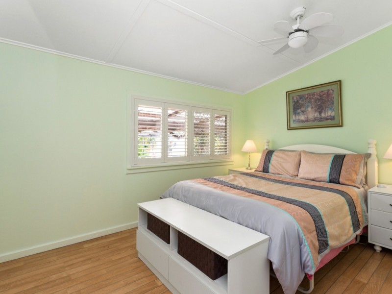 62 Regan Street, Rockingham WA 6168