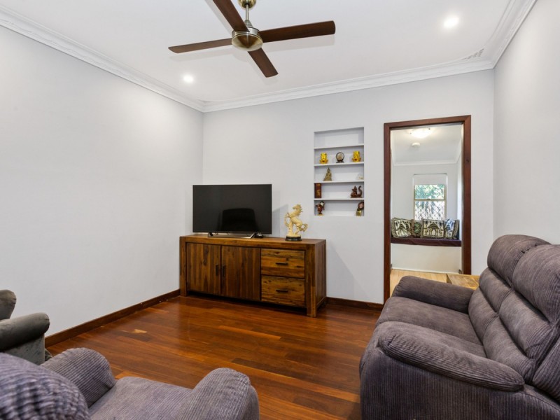 62 Regan Street, Rockingham WA 6168