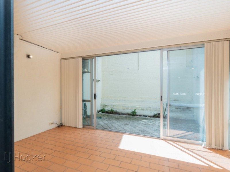 14 Little Saunders Street, East Perth WA 6004