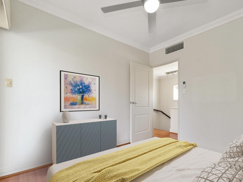 2/28 Nile Street, East Perth WA 6004