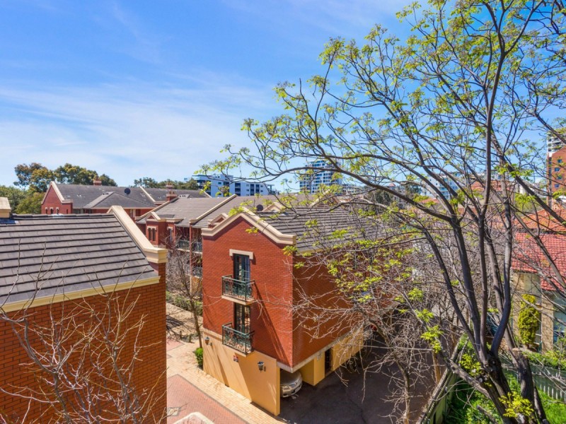22/102 Goderich Street, East Perth WA 6004