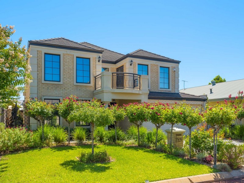 10 Wirraway Loop, Maylands WA 6051