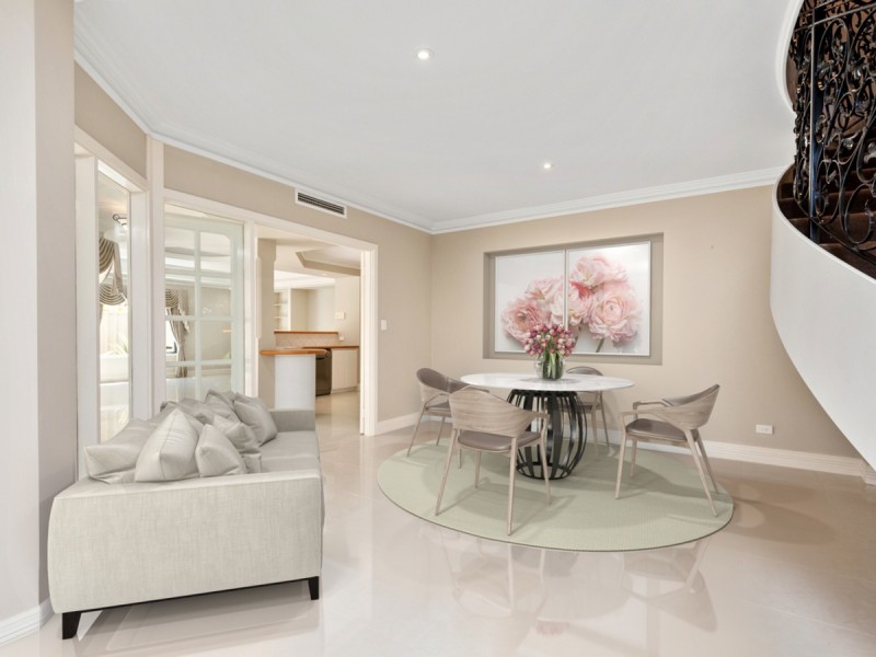 10 Wirraway Loop, Maylands WA 6051