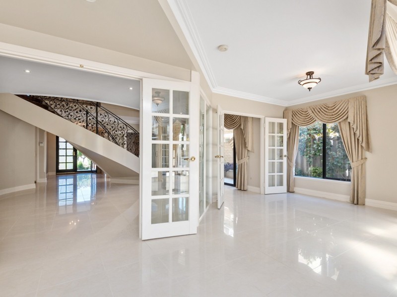 10 Wirraway Loop, Maylands WA 6051