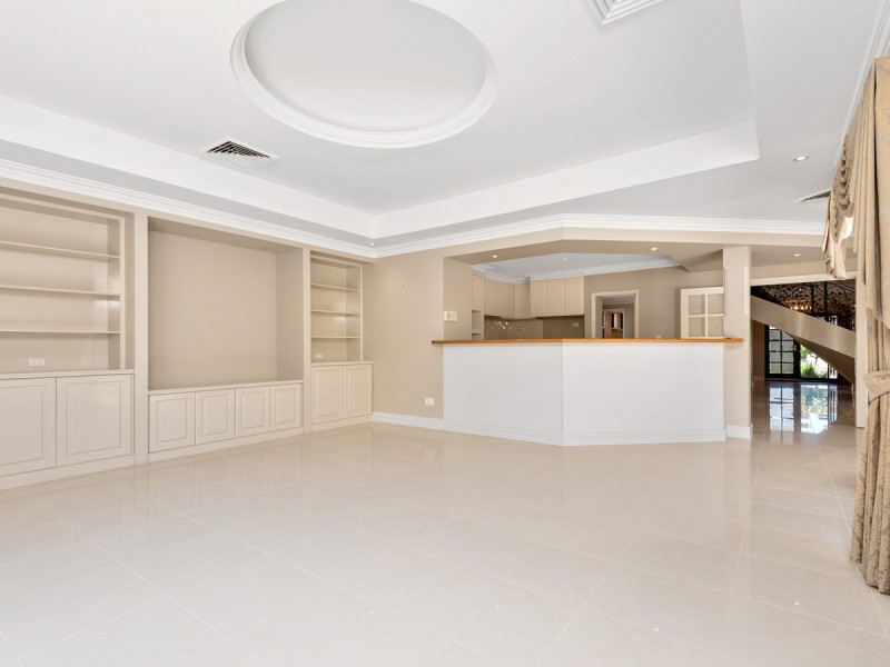 10 Wirraway Loop, Maylands WA 6051