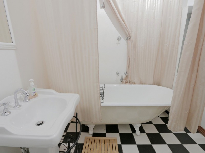 20 Dangan Street, Perth WA 6000