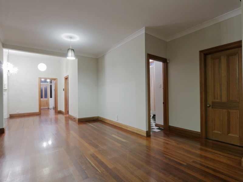 20 Dangan Street, Perth WA 6000